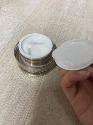 피부미 골드베릴 미라클페어 세레이징 퍼밍 크림 50ml — 5점을 준 리뷰어가 2021년 9월 올린 사용 사진