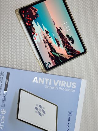 아클리브 Premium 항균 항바이러스 액정 보호필름(iPad) — 5점을 준 리뷰어가 2022년 9월 올린 사용 사진