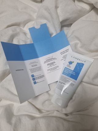 랑벨 수퍼내츄럴 아쿠아 수딩 크림 100ml — 5점을 준 리뷰어가 2022년 4월 올린 사용 사진