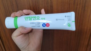 프리마인 유해균 뿐만 아니라 유익균까지 씻어내는 치약은 그만, 건강한 구강환경을 만드는 덴탈엔오 — 5점을 준 리뷰어가 2022년 8월 올린 사용 사진