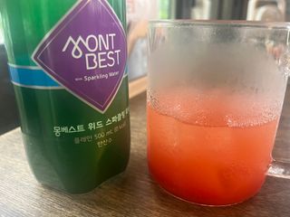 몽베스트 Montbest with Sparkling water Plain 20병 — 5점을 준 리뷰어가 2023년 6월 올린 사용 사진