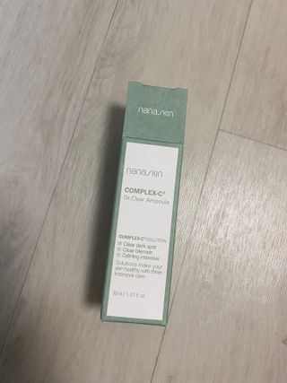 나나스킨 콤플렉스씨쓰리닥터클리어앰플 — 5점을 준 리뷰어가 2021년 3월 올린 사용 사진