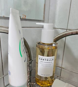 스킨1004 [SKIN1004] 마다가스카르 센텔라 라이트 클렌징 오일 200ml — 4.5점을 준 리뷰어가 2024년 7월 올린 사용 사진