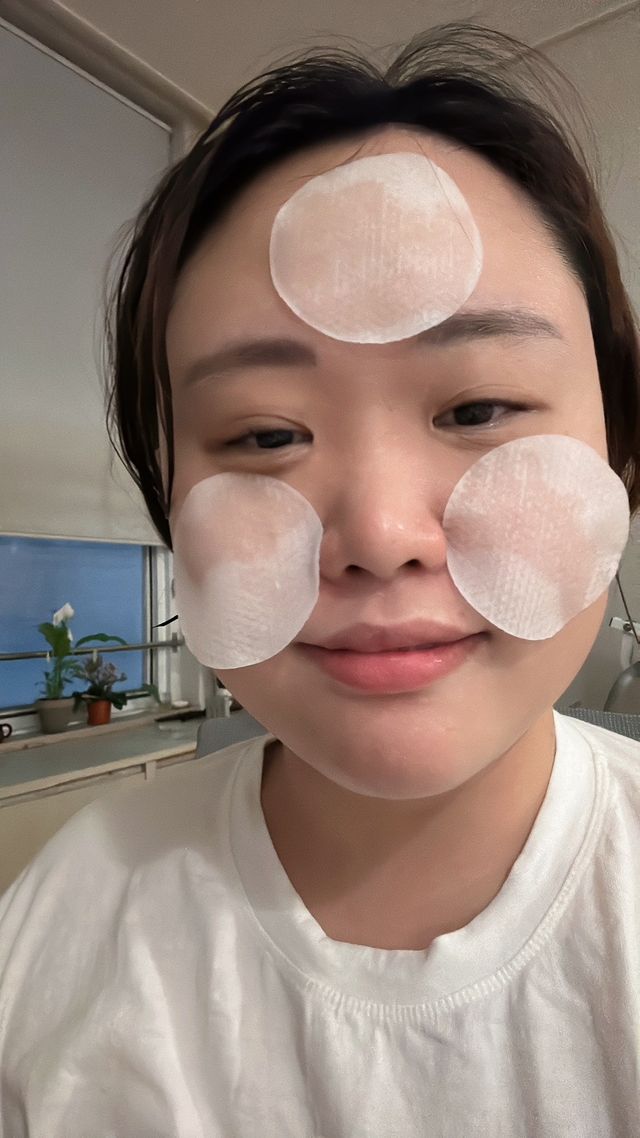 산다화 비타민씨 화이트닝 토너 패드 리뷰 사진