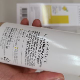 랑벨 내츄럴 딥 포어 클렌저 210ml (저자극 약산성 천연 클렌징 젤) — 5점을 준 리뷰어가 2022년 4월 올린 사용 사진