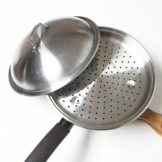 모멘토 마론 프라이팬 26cm 3종 (26cm팬/26cm웍팬/호환 스티머+돔뚜껑) — 5점을 준 리뷰어가 2022년 9월 올린 사용 사진