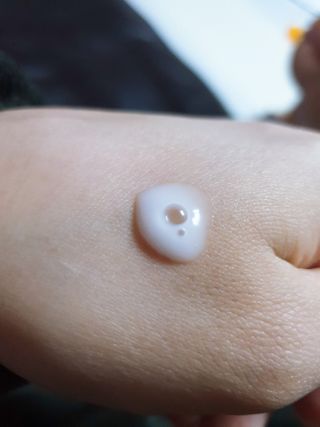 리더스코스메틱 리더스 카밍 바이오틱스 에센스 워터 — 4.5점을 준 리뷰어가 2021년 3월 올린 사용 사진