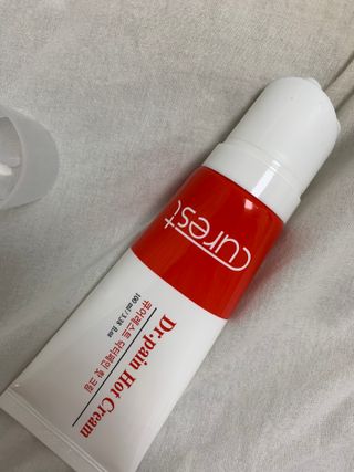 건강누리인터내셔날 큐어레스트 스포츠 마사지 닥터페인 바디 핫 롤링 볼 크림(100ml) — 3.5점을 준 리뷰어가 2022년 3월 올린 사용 사진