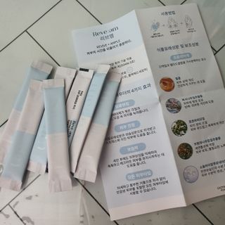 나우 [리브엠] 123억개 엑소좀으로 채운 눈부신 광채, 엑소코어 화이트닝 텐션 앰플 — 1점을 준 리뷰어가 2023년 9월 올린 사용 사진