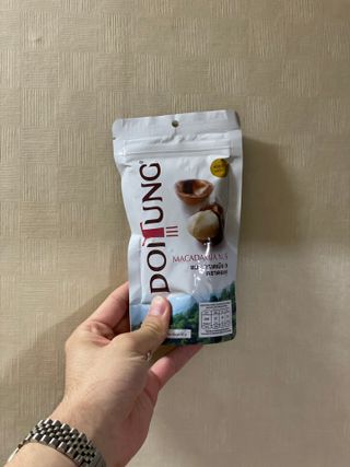 도이퉁 마카다미아 넛 90g  로얄 마카넛 오리지널 쏠트 허니 — 5점을 준 리뷰어가 2021년 9월 올린 사용 사진
