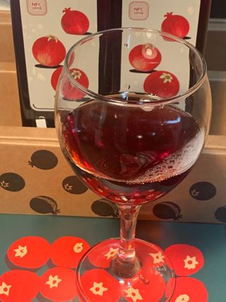 [바이윙클] 페르시아 유기농 석류 착즙주스 750ml 2병 + 선물박스 세트 — 5점을 준 리뷰어가 2022년 3월 올린 사용 사진