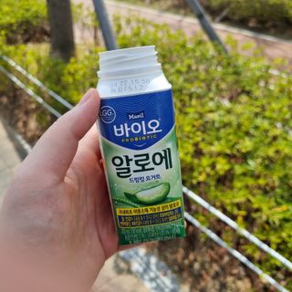 LIVE 매일바이오 알로에 드링킹 요거트 — 5점을 준 리뷰어가 2022년 4월 올린 사용 사진