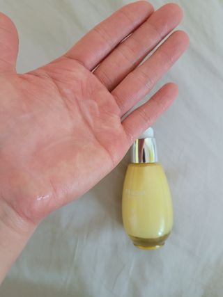 [후르디아] 미백 기능성 감귤 브라이트닝 세럼 — 4점을 준 리뷰어가 2022년 5월 올린 사용 사진