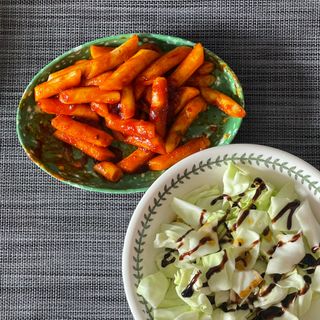 [푸딩팩토리] 떡볶이 베스트 2종_옛날 국물떡볶이 570g / 할매 기름 떡볶이  570g — 5점을 준 리뷰어가 2022년 5월 올린 사용 사진