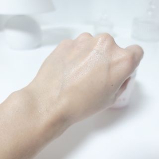 바이오오일 [바이오-오일] 드라이 스킨 젤 100ml — 5점을 준 리뷰어가 2021년 9월 올린 사용 사진