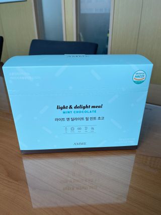 아므_이너뷰티 라이트 앤 딜라이트 밀 민트 초코 — 5점을 준 리뷰어가 2021년 7월 올린 사용 사진