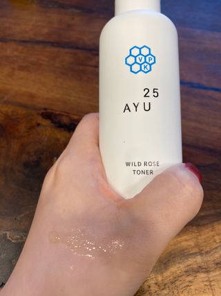 AYU25[아유트웬티파이브] 피부건강에 꼭 필요한 pH 약산성 와일드 로즈토너 — 5점을 준 리뷰어가 2021년 4월 올린 사용 사진