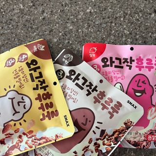 스낵스 와그작후루룩 3종_카카오2봉+아몬드2봉+딸기2봉 (총 6봉) — 5점을 준 리뷰어가 2024년 3월 올린 사용 사진