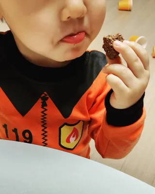 델리스 오트 밀키 초콜릿 바 — 5점을 준 리뷰어가 2023년 1월 올린 사용 사진