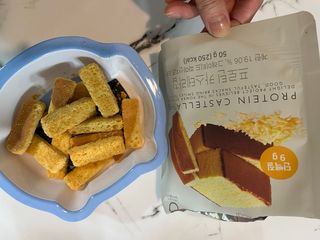 신상품) 딜라이트 프로젝트 프로틴  브라우니칩/ 카스테라칩 총 6EA — 5점을 준 리뷰어가 2022년 5월 올린 사용 사진