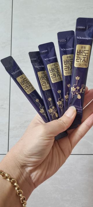 광동생활건강 나우 [광동] 배도라지 쌍화스틱 10mL x 100포 — 5점을 준 리뷰어가 2023년 11월 올린 사용 사진