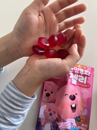 [팔도] 잔망루피젤리 믹스베리맛 42g 8개 — 5점을 준 리뷰어가 2022년 1월 올린 사용 사진
