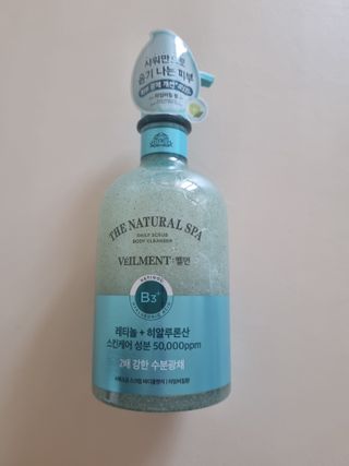 벨먼 내추럴스파 수분광채 스크럽 바디워시 600ml 5종 — 5점을 준 리뷰어가 2022년 5월 올린 사용 사진