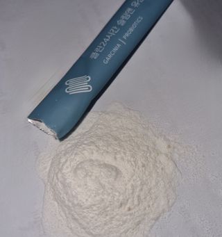 클린24시간 슬림앤유산균 1박스 (3.5g X 15포) — 4점을 준 리뷰어가 2022년 11월 올린 사용 사진