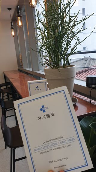 닥터마시멜로 닥터마스멜로 마블러스 아쿠아 클리닉 마스크 — 5점을 준 리뷰어가 2021년 3월 올린 사용 사진
