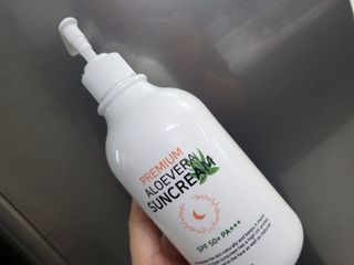 [닥터문] 프리미엄 알로에베라 선크림 500ml — 4점을 준 리뷰어가 2022년 7월 올린 사용 사진