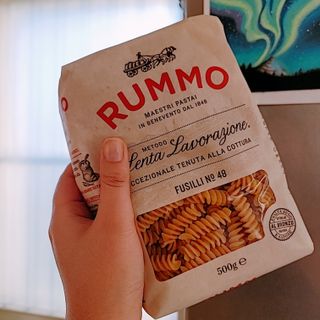 이탈리안 프리미엄 파스타 룸모 Rummo 파스타 2종 + 바질 페스토 + 블랙 트러플 페이스트 — 5점을 준 리뷰어가 2021년 7월 올린 사용 사진