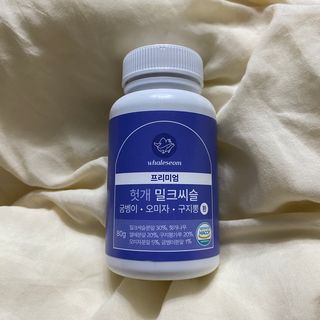웨일섬 프리미엄 헛개 밀크씨슬 굼벵이 • 오미자 • 구지뽕 환 — 4점을 준 리뷰어가 2023년 6월 올린 사용 사진