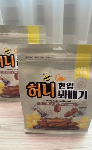 유앤아이트레이드 [릴스용] 한입 꽈배기 520g x 3종 (허니, 검은깨, 땅콩) 3개중1종을 랜덤발송(2개제공) — 5점을 준 리뷰어가 2025년 2월 올린 사용 사진