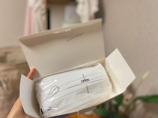 JHWORLD 스누피 마스크 정품 스누피 KF-AD 국내 비말차단 아동용 성인용 일회용 덴탈마스크 50매 — 5점을 준 리뷰어가 2021년 6월 올린 사용 사진