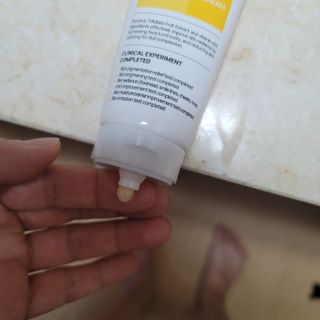 랑벨 비타 에너지 잡티 크림 75ml (피부 속 기미완화크림) — 5점을 준 리뷰어가 2022년 6월 올린 사용 사진