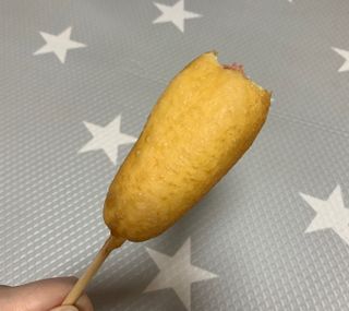 오마뎅 한우핫도그 — 5점을 준 리뷰어가 2021년 5월 올린 사용 사진
