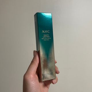 [NEW 탄력유턴 아이크림] AHC 유스 래스팅 리얼 아이크림 포 페이스 — 5점을 준 리뷰어가 2021년 3월 올린 사용 사진