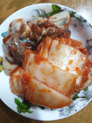 셰프애찬 별미김치 굴겉절이 1kg — 5점을 준 리뷰어가 2022년 12월 올린 사용 사진