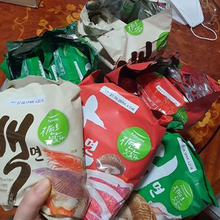 [풀무원] 자연은맛있다 정면, 백면, 홍면  세트 — 5점을 준 리뷰어가 2021년 4월 올린 사용 사진