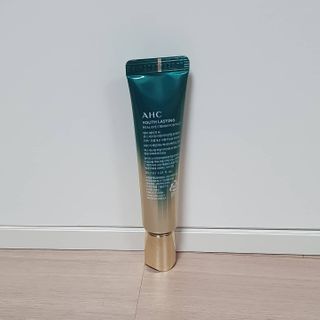 [NEW 탄력유턴 아이크림] AHC 유스 래스팅 리얼 아이크림 포 페이스 — 5점을 준 리뷰어가 2021년 2월 올린 사용 사진