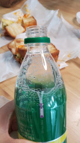 몽베스트 Montbest with Sparkling water Lemon OR Lime 20병(랜덤) — 5점을 준 리뷰어가 2021년 10월 올린 사용 사진
