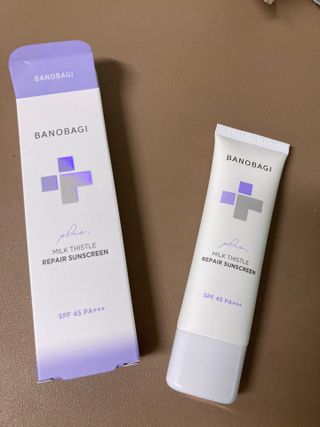 바노바기 코스메틱 바노바기 밀크씨슬 리페어 시카 선스크린 플러스 50ml — 4점을 준 리뷰어가 2023년 3월 올린 사용 사진