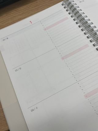 리훈 2023년 회사생활 업무일지 다이어리 직장인 업무용 노트 — 5점을 준 리뷰어가 2022년 11월 올린 사용 사진