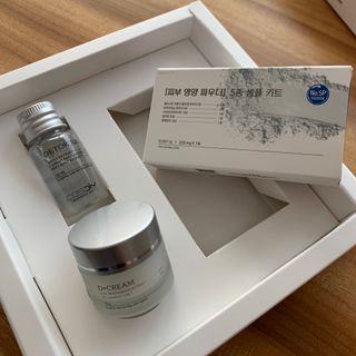 [유니자르] COSDIY  샘플 키트 + 엘라스틴 저분자 콜라겐 파우더 — 5점을 준 리뷰어가 2021년 11월 올린 사용 사진