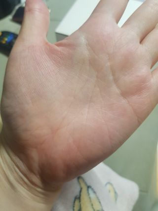 [후르디아] 과즙 뿜뿜_모과 바디워시+바디에센스 세트 — 5점을 준 리뷰어가 2021년 2월 올린 사용 사진