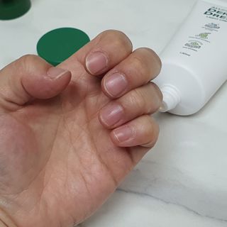 ★스마트 스토어 [올바이오] 더마크림 라이트 크림 130ml 저자극 보습 가려움개선 — 5점을 준 리뷰어가 2024년 12월 올린 사용 사진
