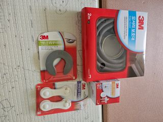 3M 유아안전 4종세트-전기소켓커버 + 모서리보호대 + 서랍안전잠금장치 + 문닫힘보호대 — 5점을 준 리뷰어가 2024년 5월 올린 사용 사진