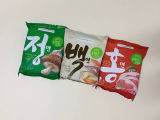 [풀무원] 자연은맛있다 정면, 백면, 홍면  세트 — 5점을 준 리뷰어가 2021년 4월 올린 사용 사진