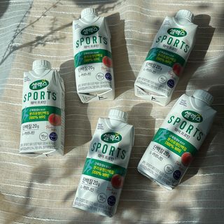 셀렉스스포츠 셀렉스 스포츠 웨이 프로틴 복숭아_ 330ml x 12팩 — 5점을 준 리뷰어가 2021년 10월 올린 사용 사진