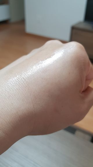 브에노 파리퀸 윌 페이스 오일 — 5점을 준 리뷰어가 2021년 7월 올린 사용 사진